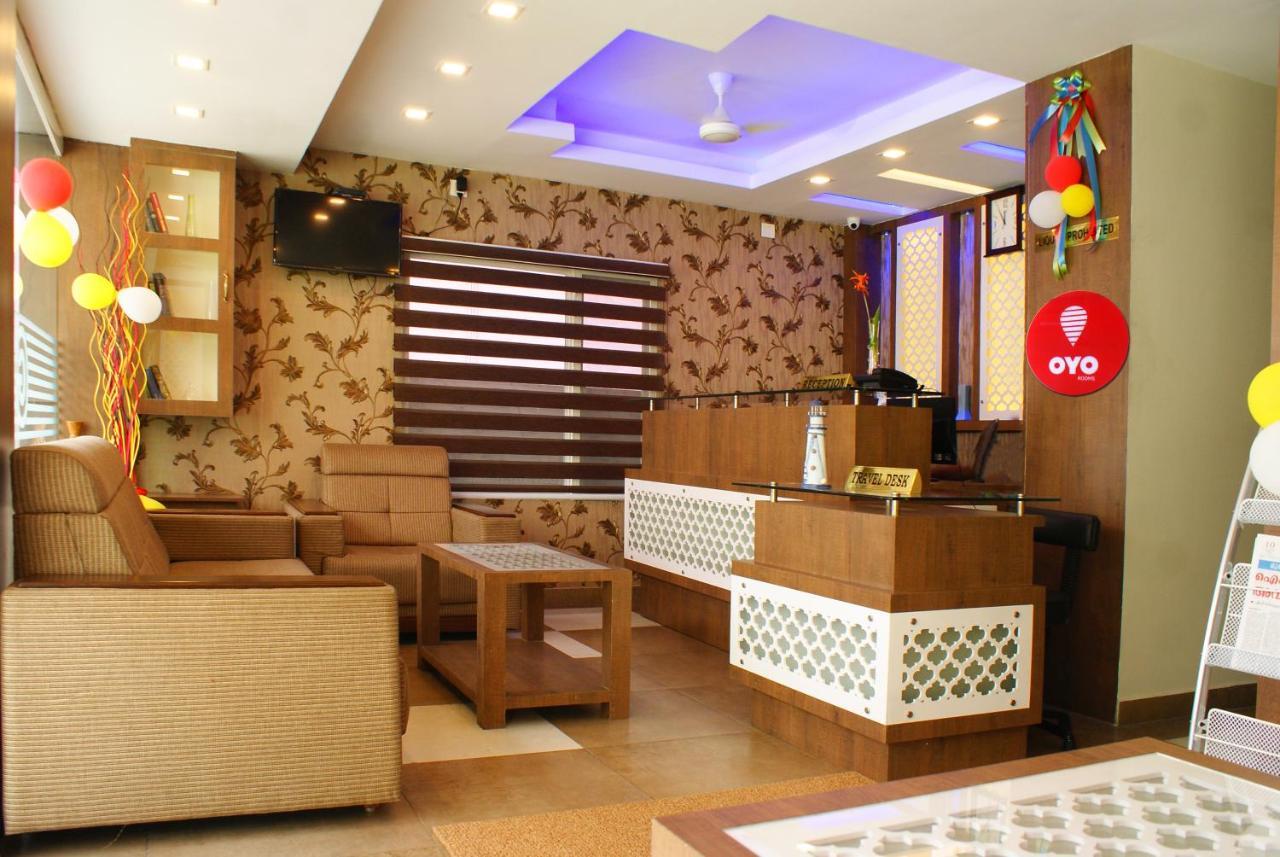 Collection O 8267 Galaxy Inn Kochi Exterior foto
